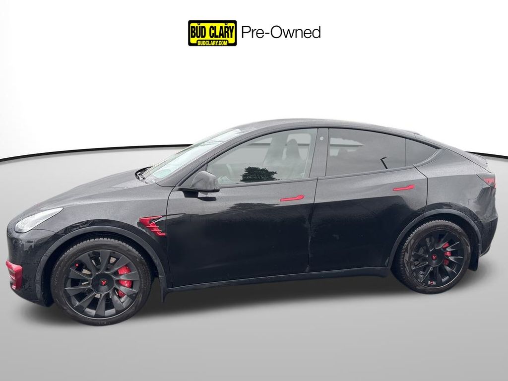 2021 Tesla Model Y Long Range's photo