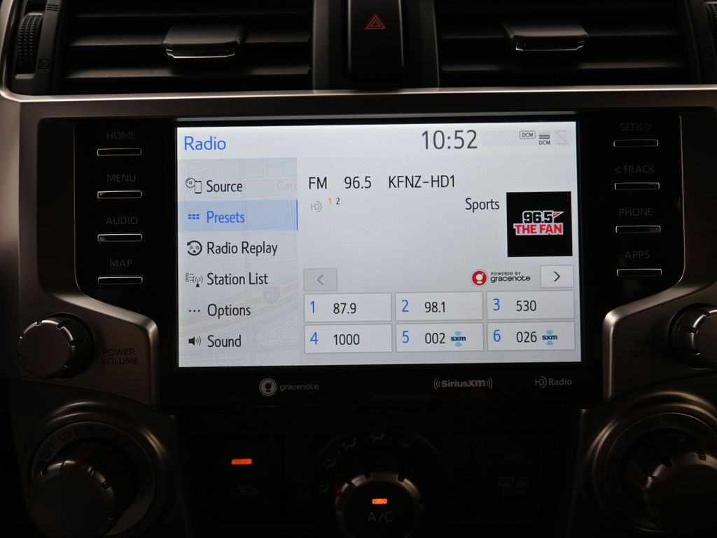 2022 Toyota 4Runner SR5 Trail photo 18