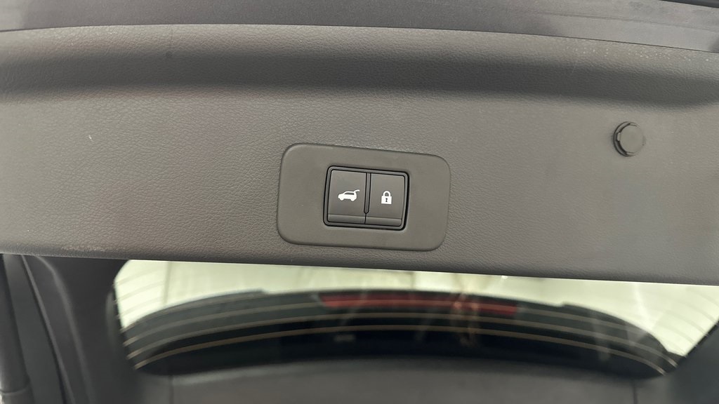 2025 Nissan Murano SL photo 16