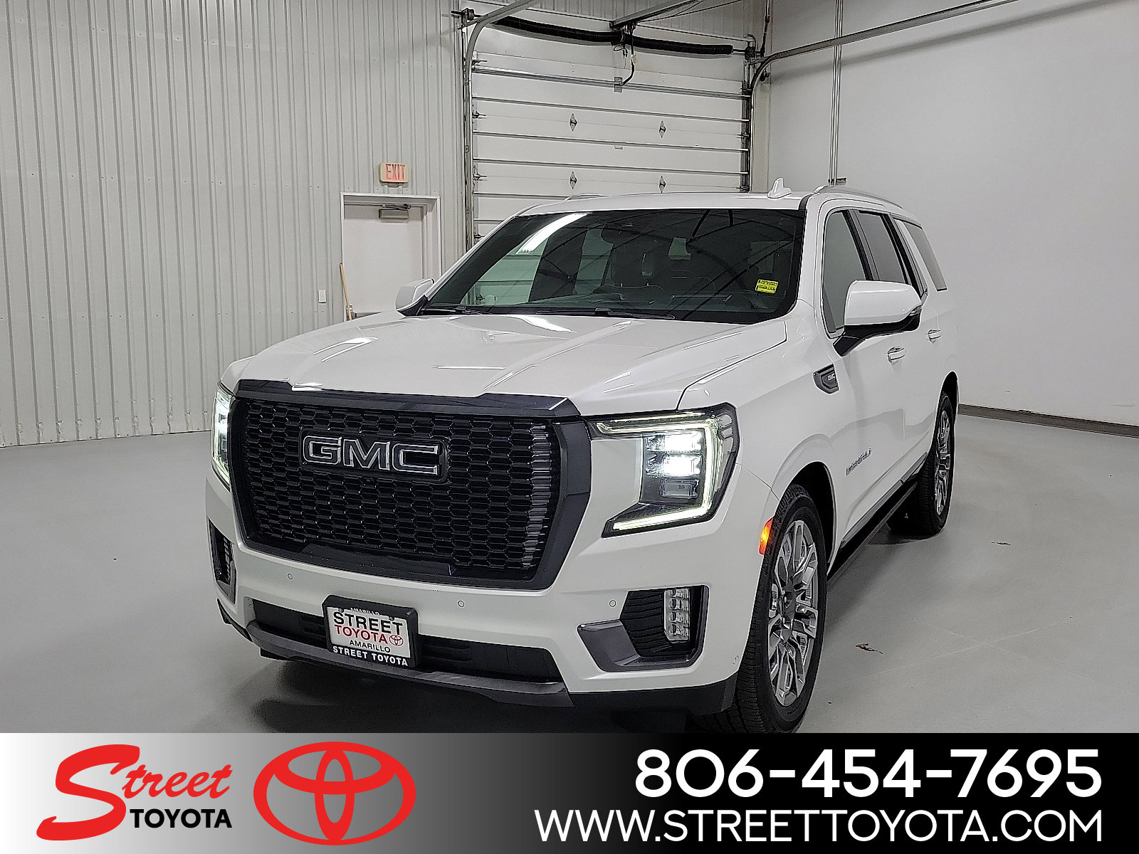 2023 GMC Yukon Denali Ultimate's photo