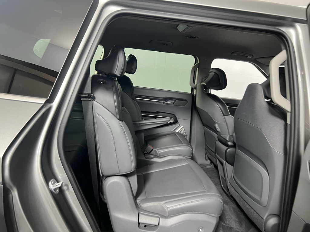 2024 Kia EV9 Light Long Range photo 25