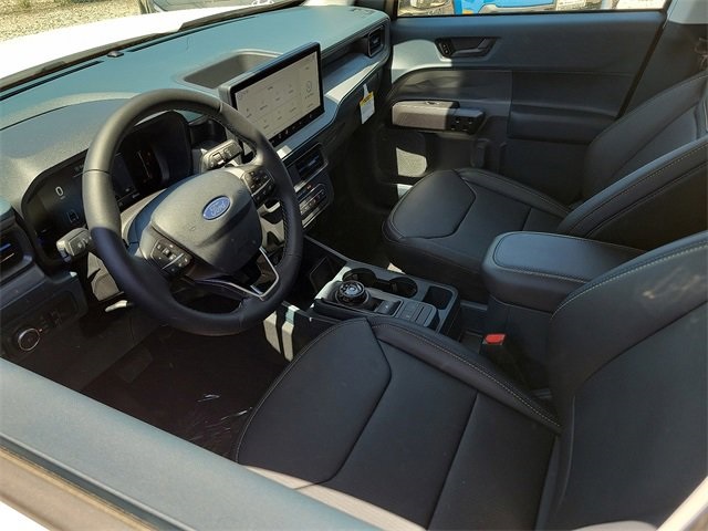 2025 Ford Maverick photo 4