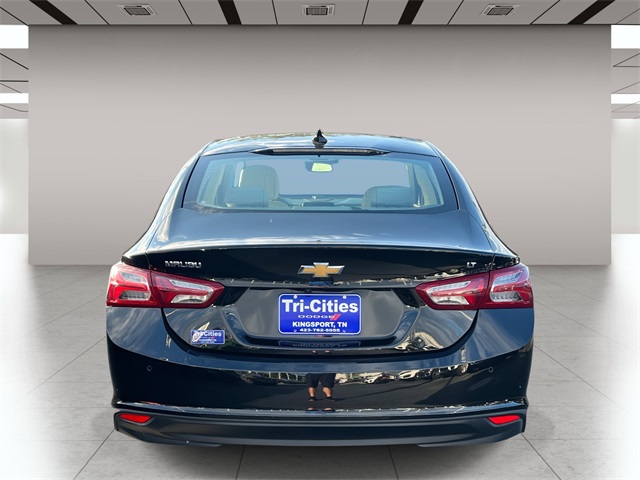 2024 Chevrolet Malibu Premier 2LT photo 4