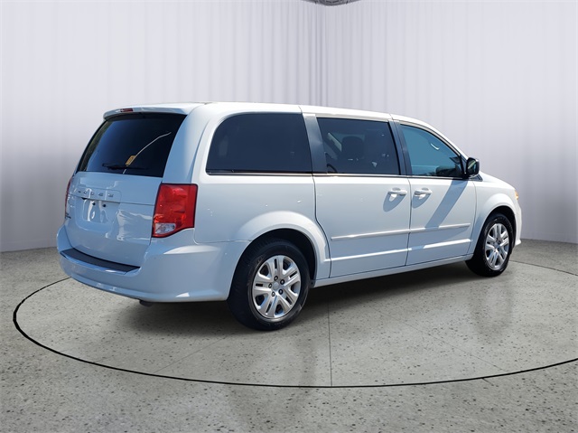 2017 Dodge Grand Caravan SE photo 5