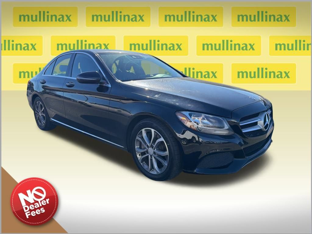 2016 Mercedes-Benz C-Class C300's photo