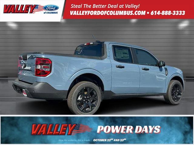 2025 Ford Maverick XLT photo 2