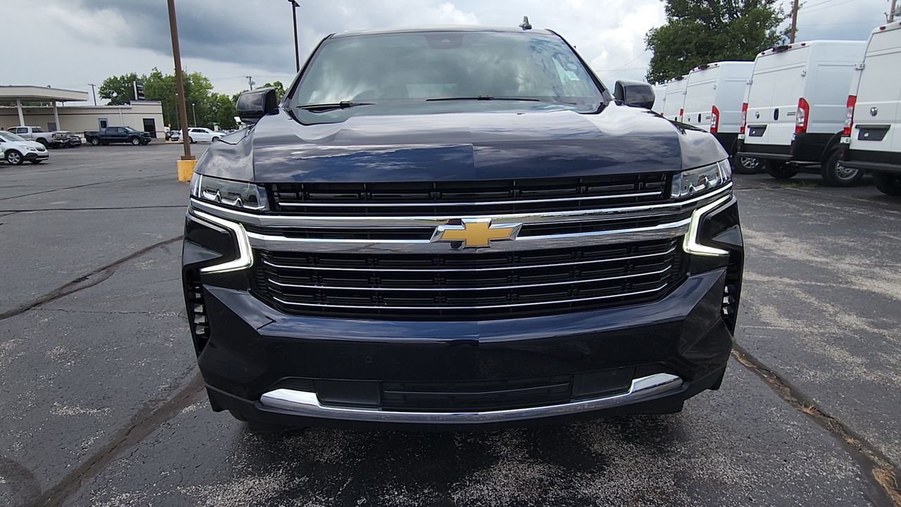 2023 Chevrolet Tahoe LT photo 3