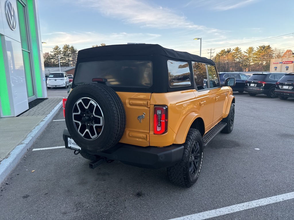 2022 Ford Bronco Outer Banks photo 3
