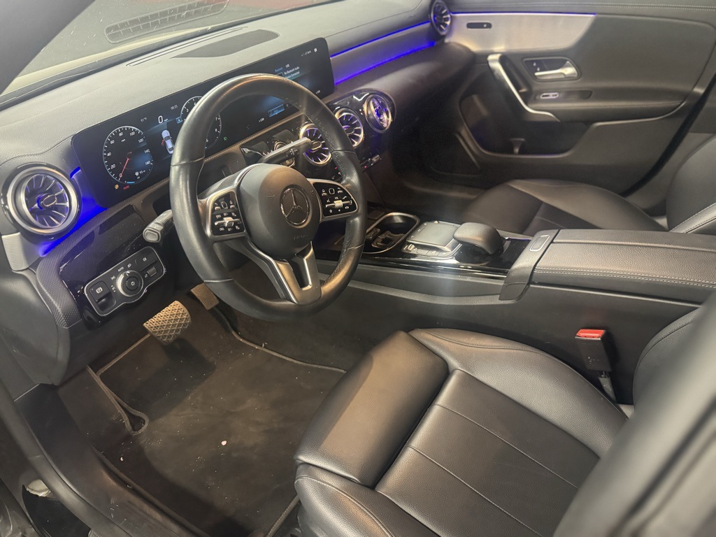 2022 Mercedes Benz CLA 250 photo 3