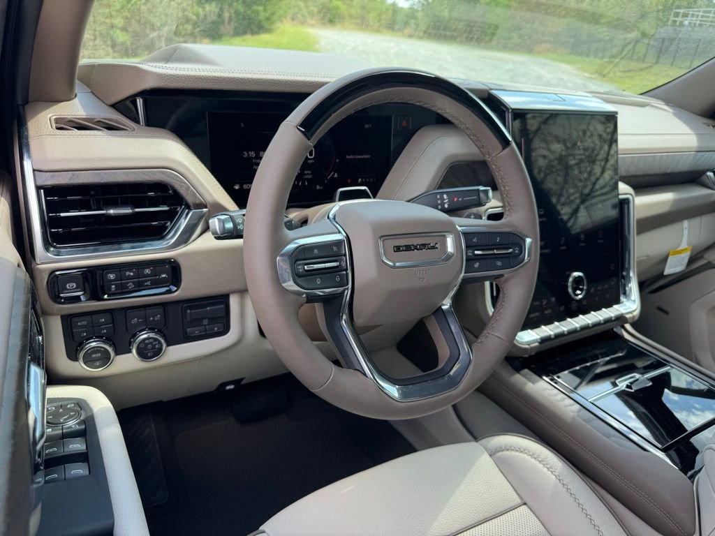 2025 Gmc Yukon XL Denali photo 3