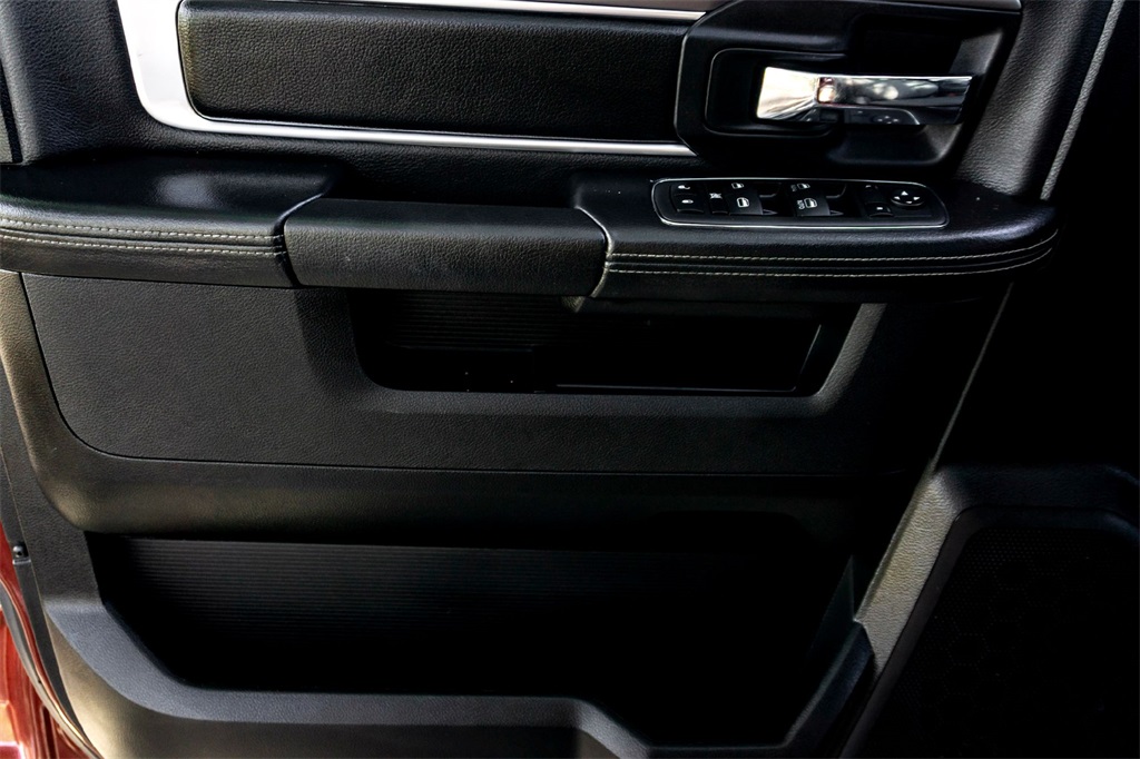 2022 Ram 1500 Classic Warlock photo 10