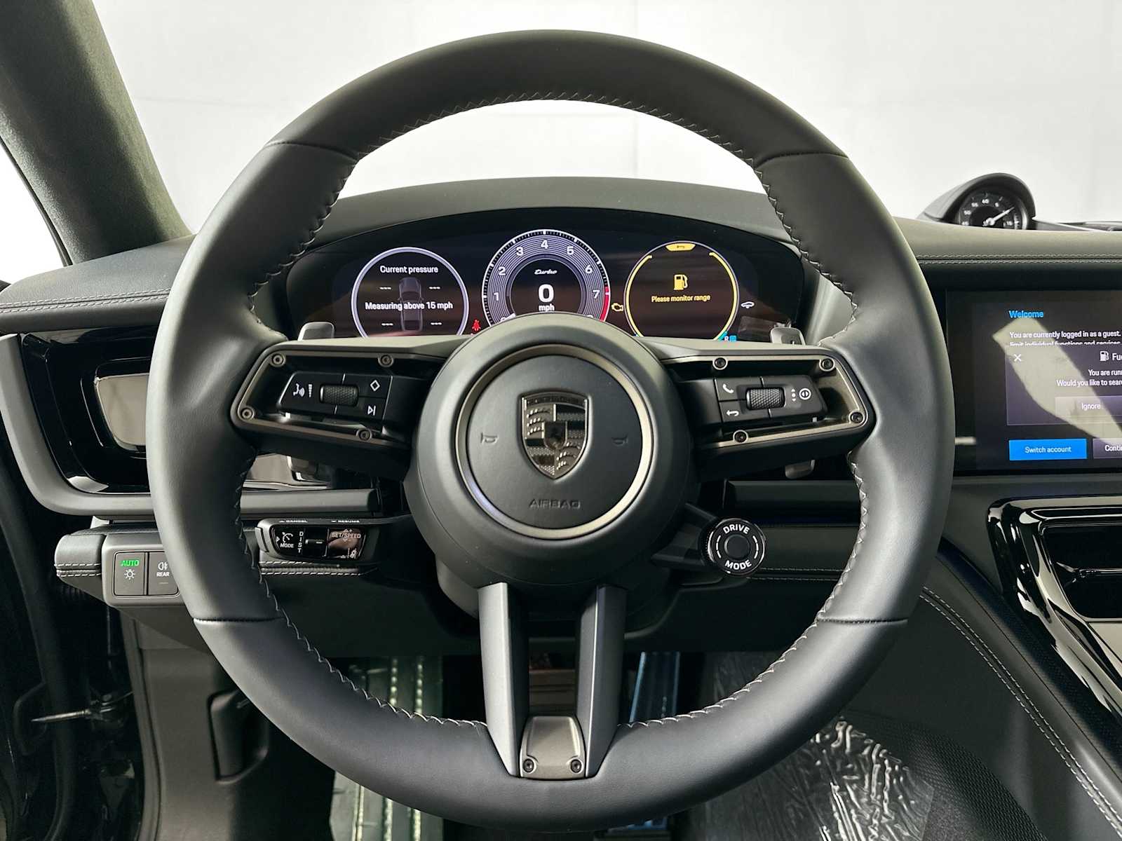 2025 Porsche Panamera Turbo E-Hybrid photo 14