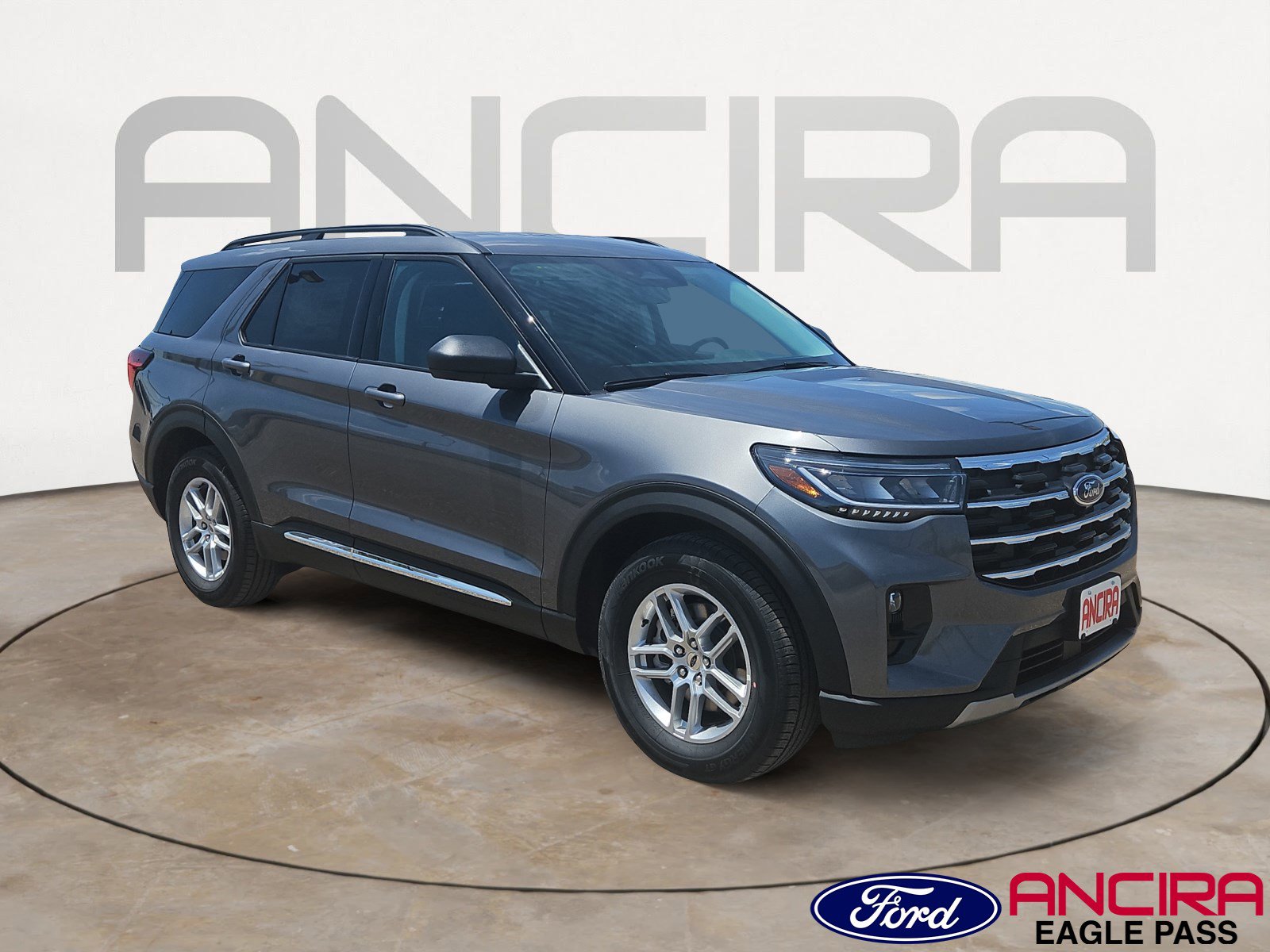 2025 Ford Explorer Active's photo