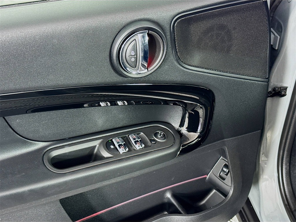 2023 Mini Cooper S ALL4 photo 18