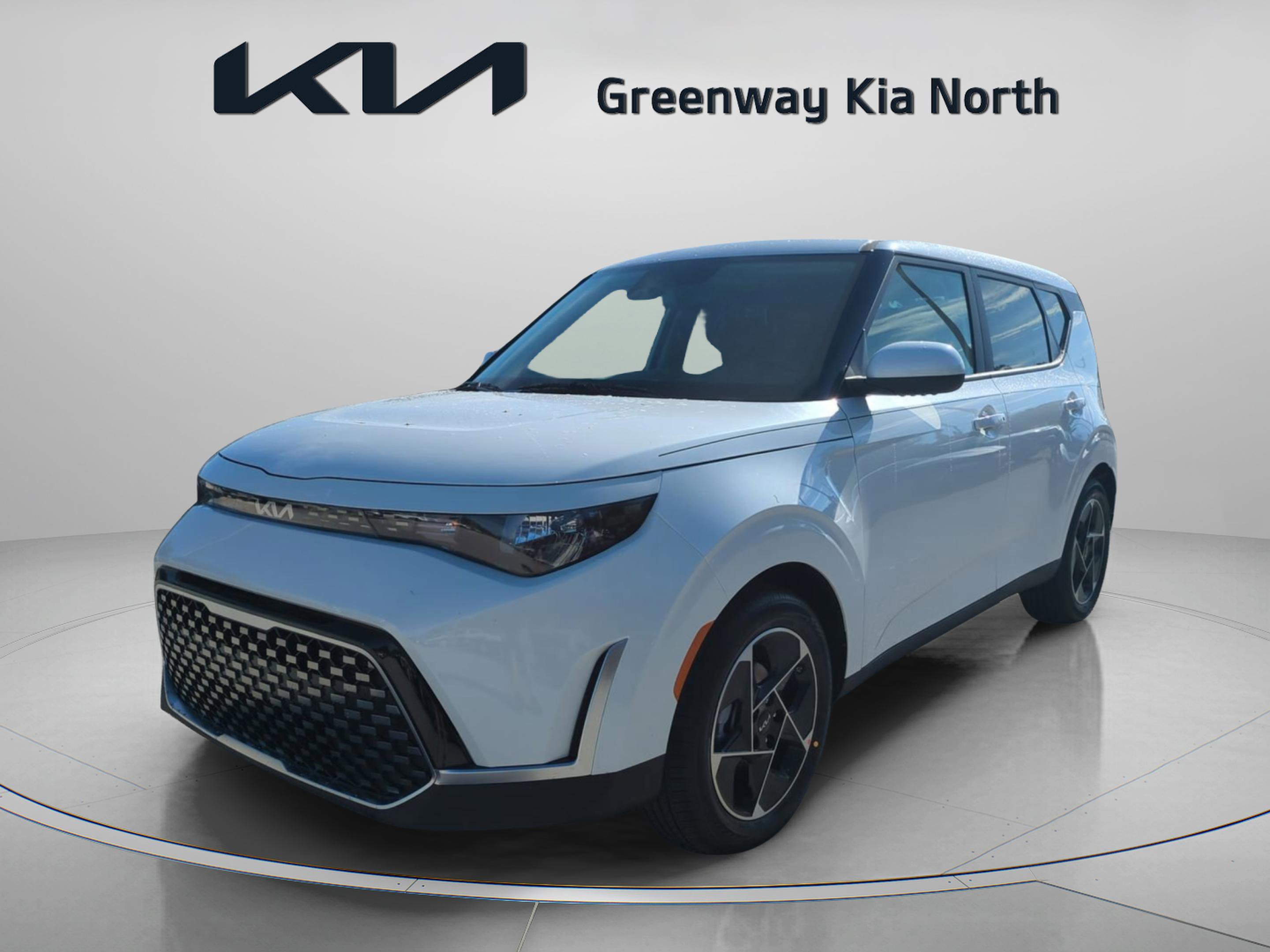 2025 Kia Soul EX photo 3