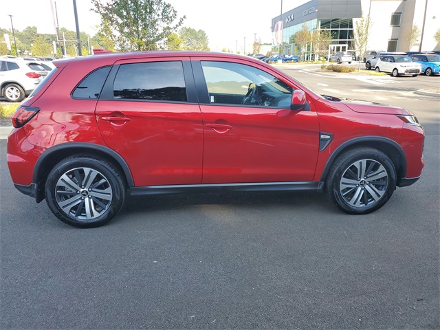 2024 Mitsubishi Outlander Sport ES LE SE photo 3