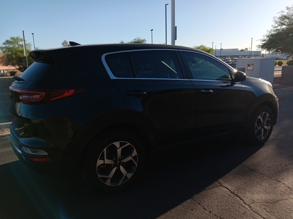 2022 Kia Sportage LX photo 3