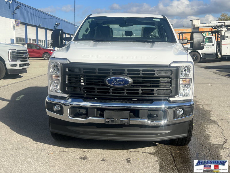 2026 Ford F-350 XL photo 2