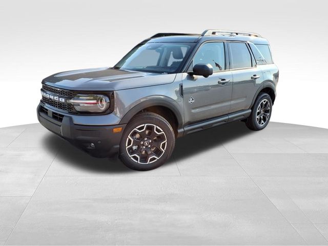 2025 Ford Bronco Sport Outer Banks photo 2