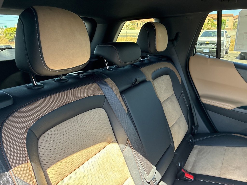 2026 Chevrolet Equinox ACTIV photo 23