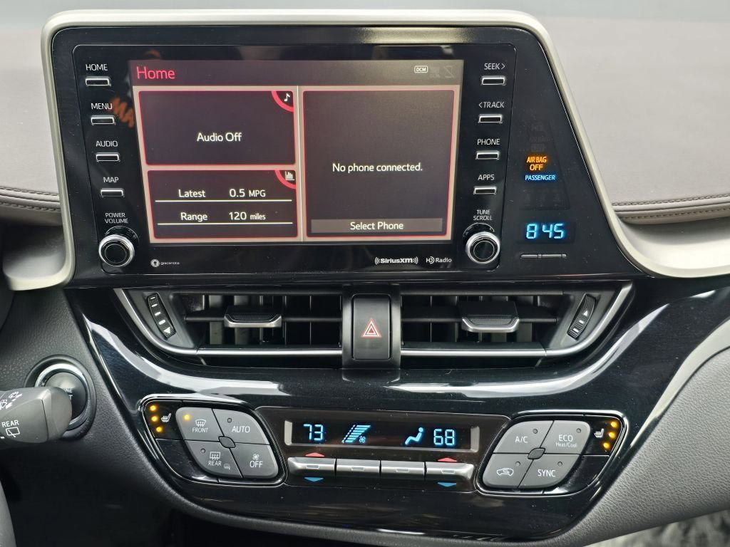 2019 Toyota C-HR Limited photo 4