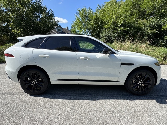 2026 Jaguar F-PACE P250 R-Dynamic S photo 5