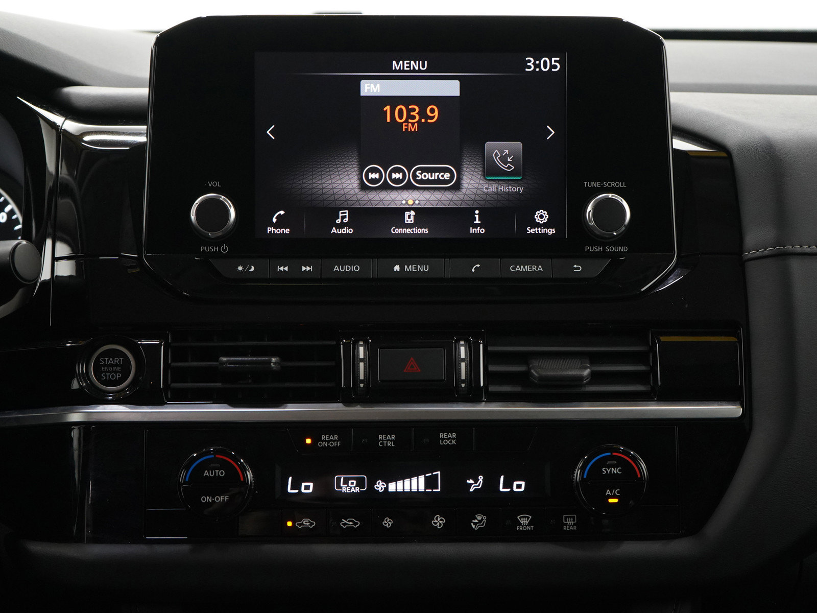 2022 Nissan Pathfinder S photo 16