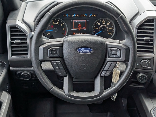 2017 Ford F-150 XLT photo 20