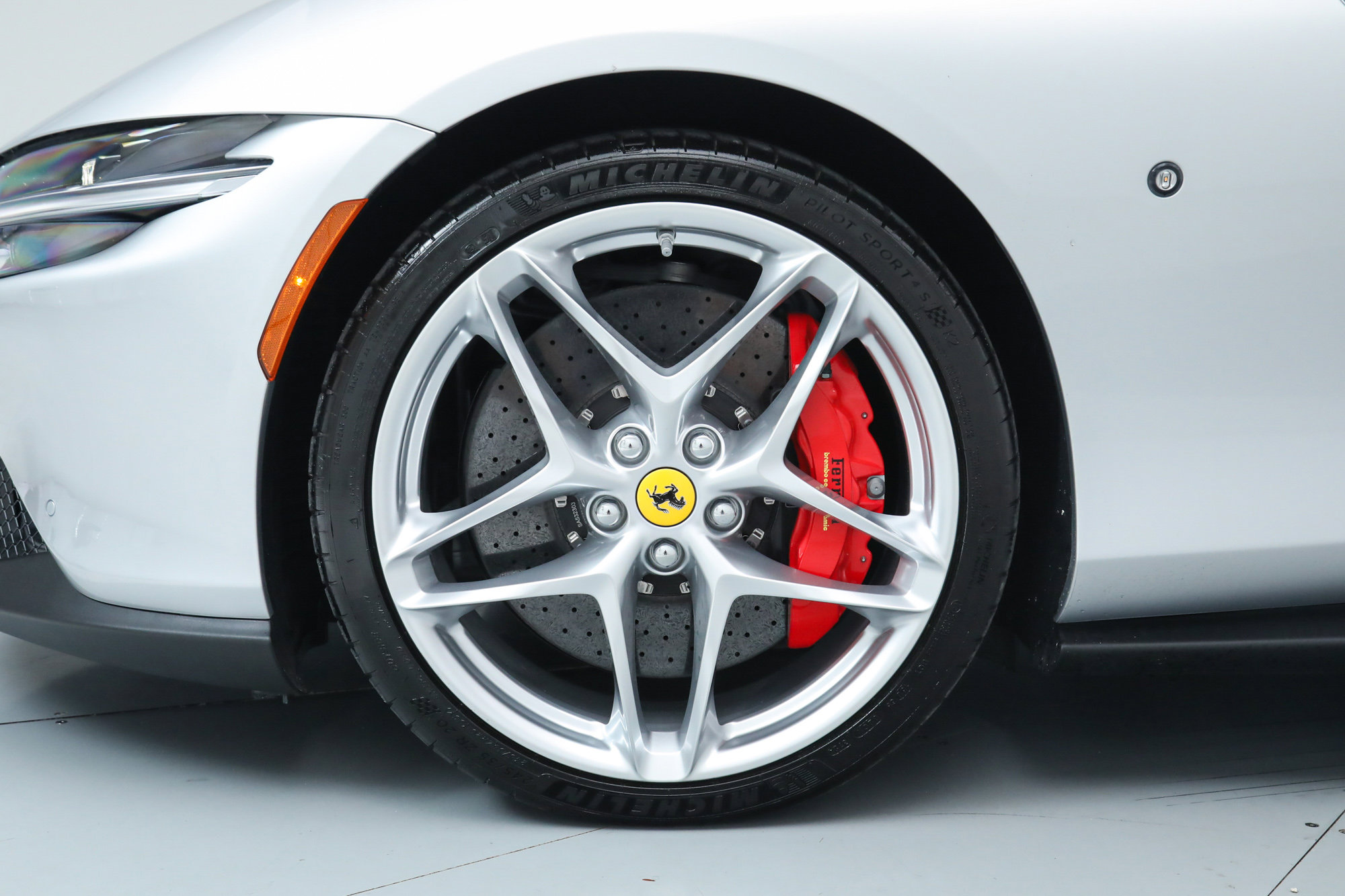 2021 Ferrari Roma photo 36