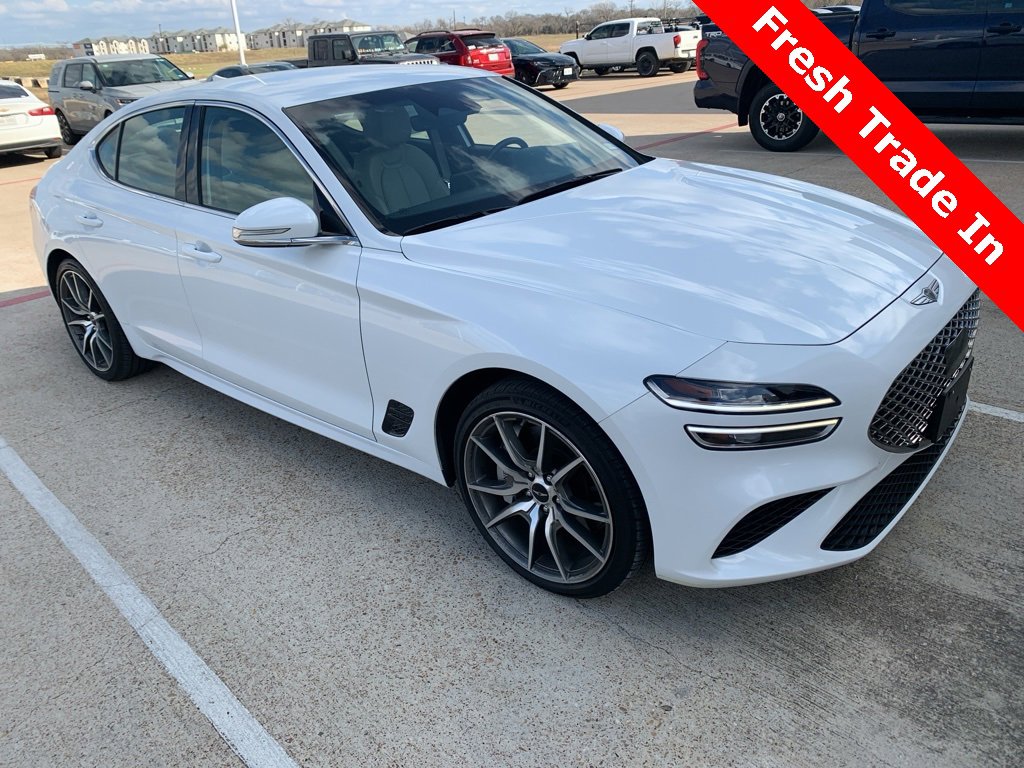 2024 GENESIS G70 Standard's photo