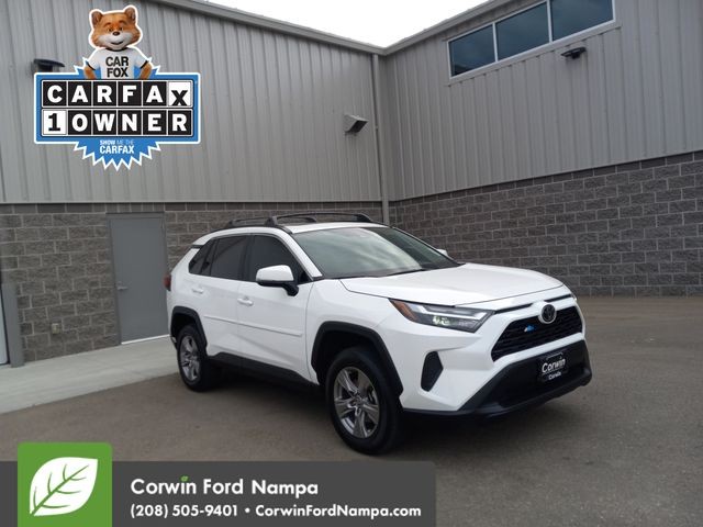 2024 Toyota RAV4 XLE