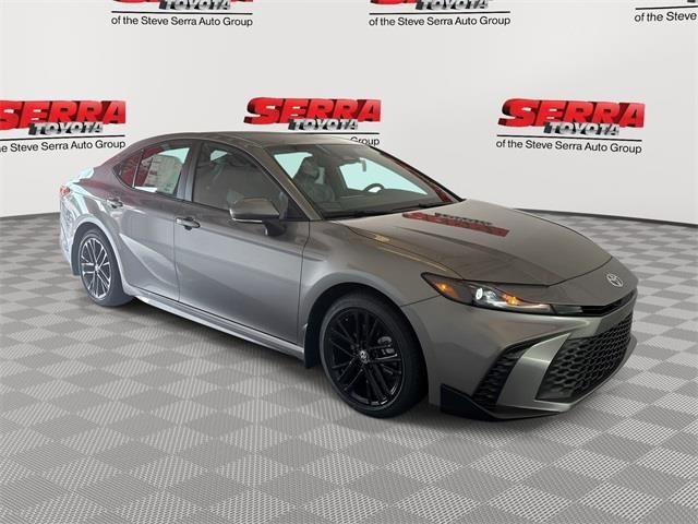 2026 Toyota Camry SE's photo