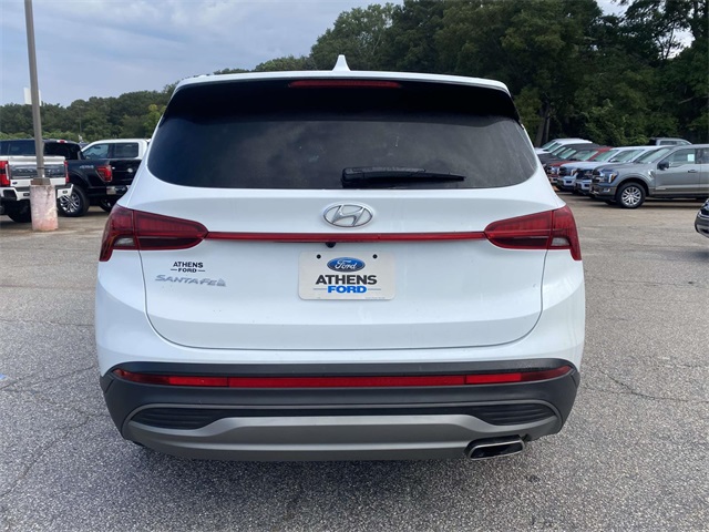 2022 Hyundai Santa Fe SE photo 4