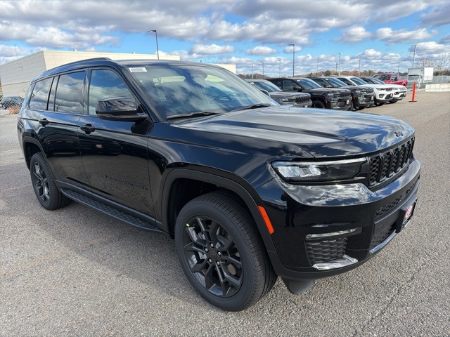 2025 Jeep Grand Cherokee L Limited's photo
