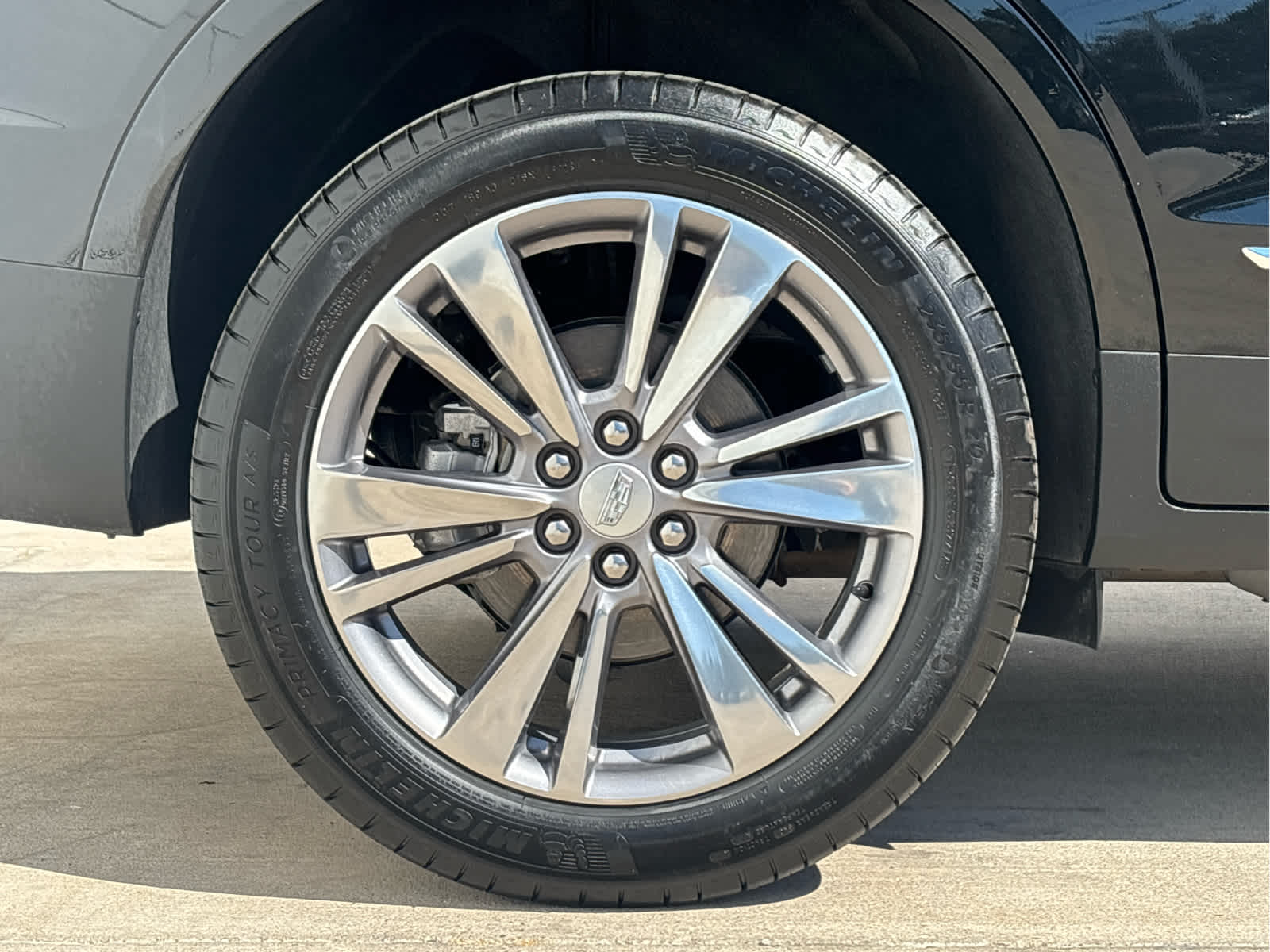 2025 Cadillac XT5 Premium Luxury photo 4