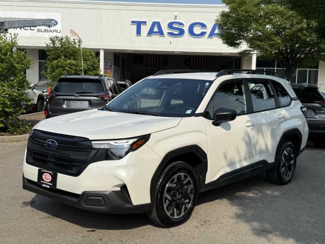 2025 Subaru Forester Base