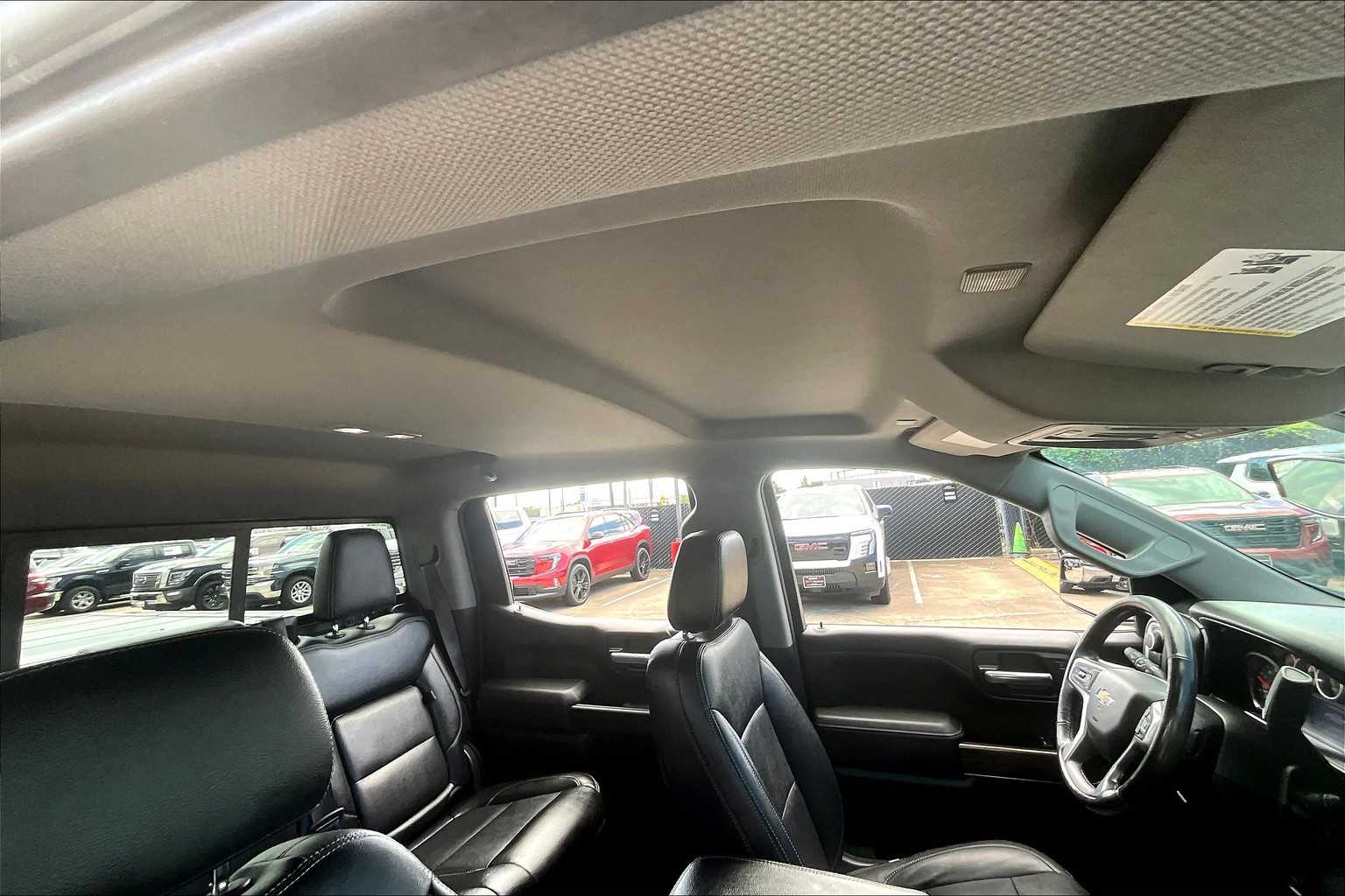 2020 Chevrolet Silverado 1500 LT photo 13