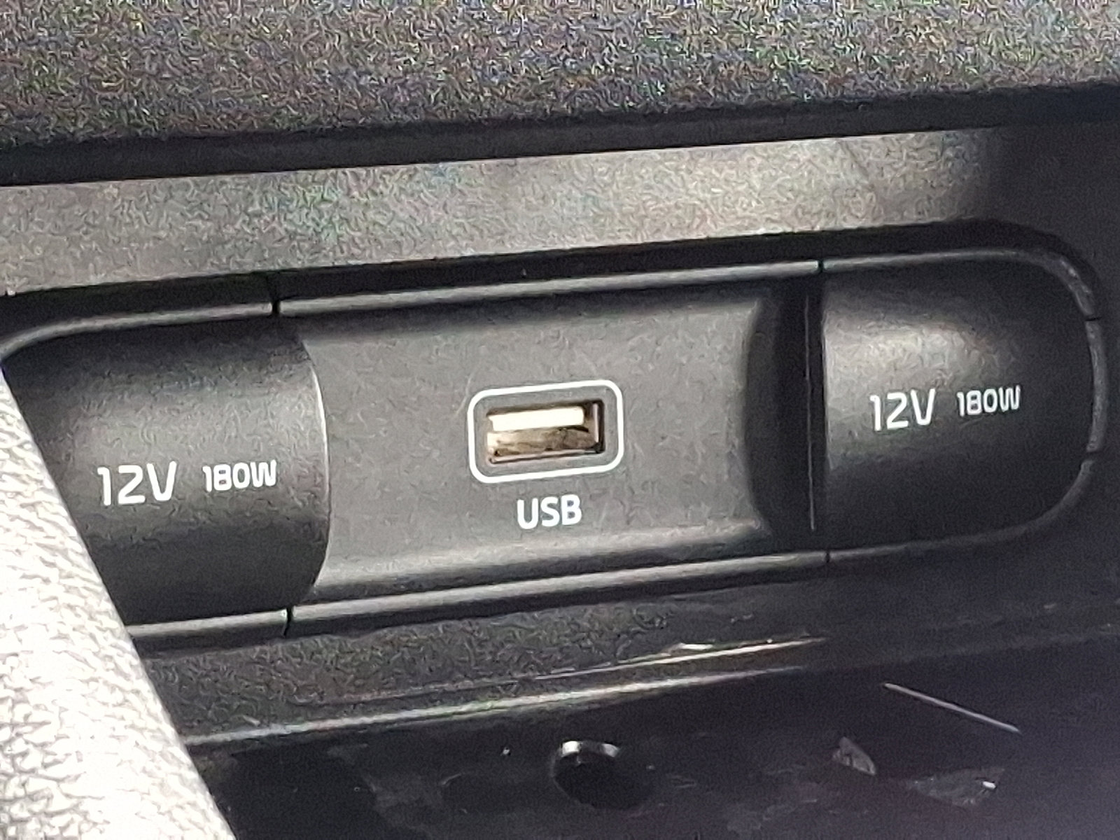 2023 Kia Forte LXS photo 24