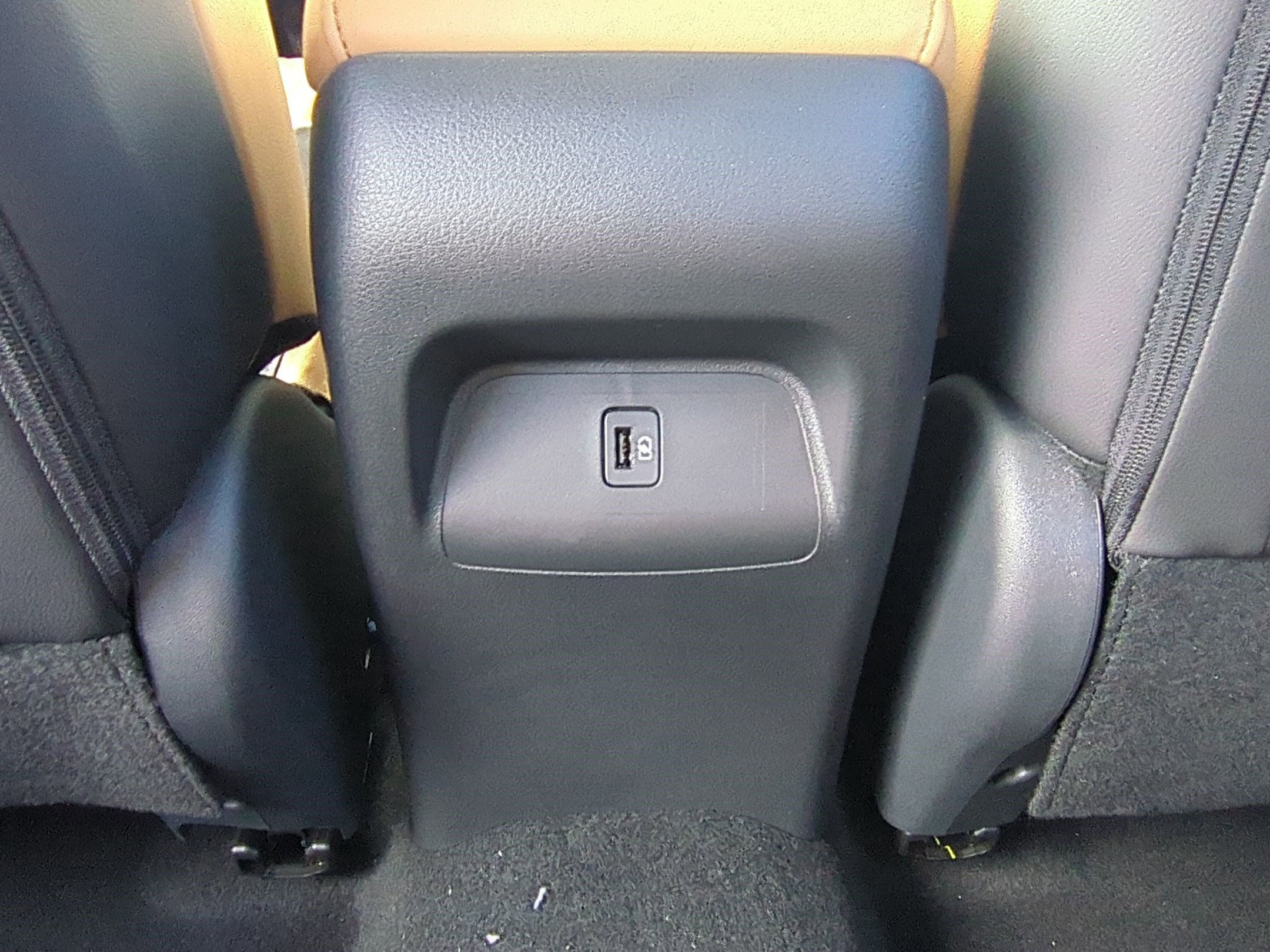 2025 Nissan Sentra SV photo 14