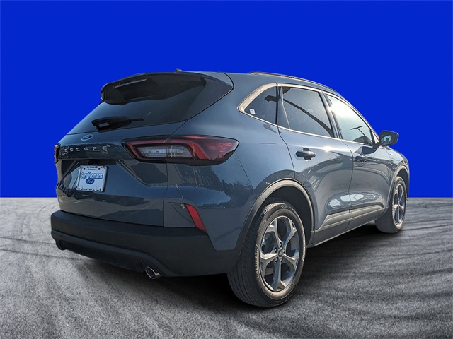2025 Ford Escape ST-Line photo 2