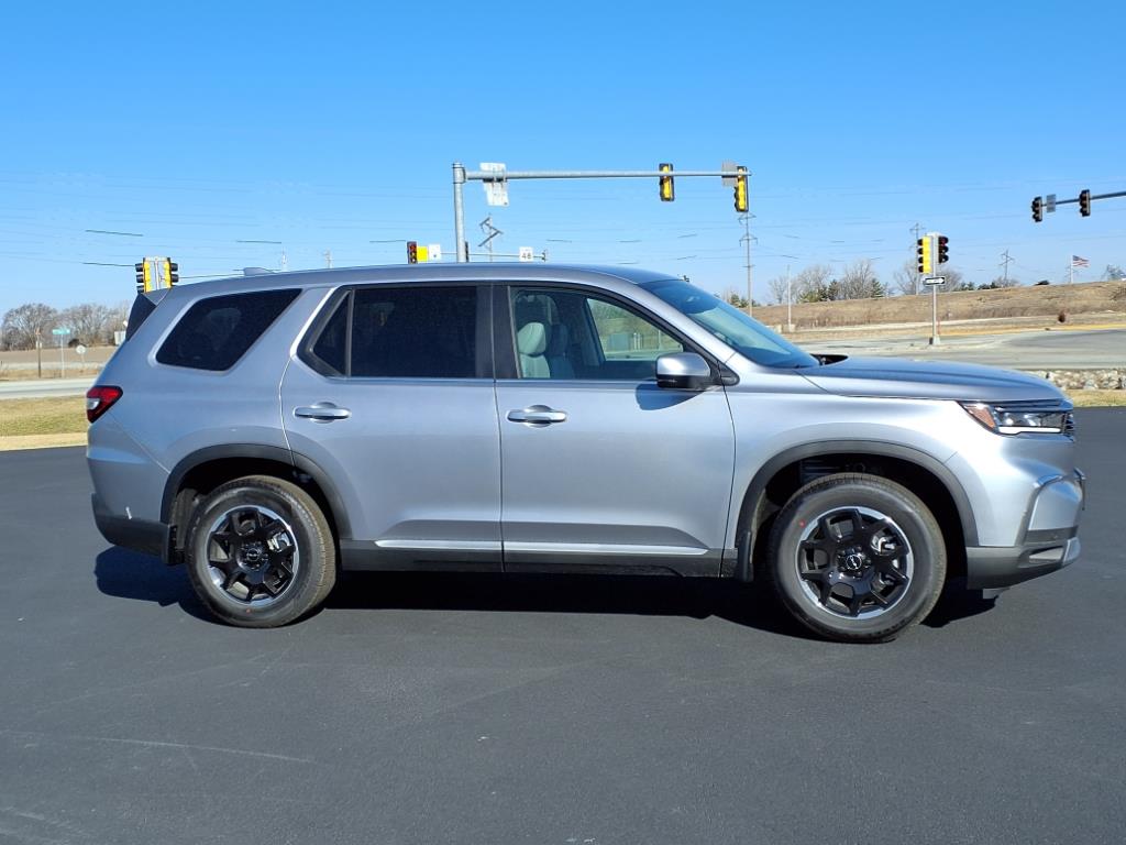 2025 Honda Pilot EX-L photo 2
