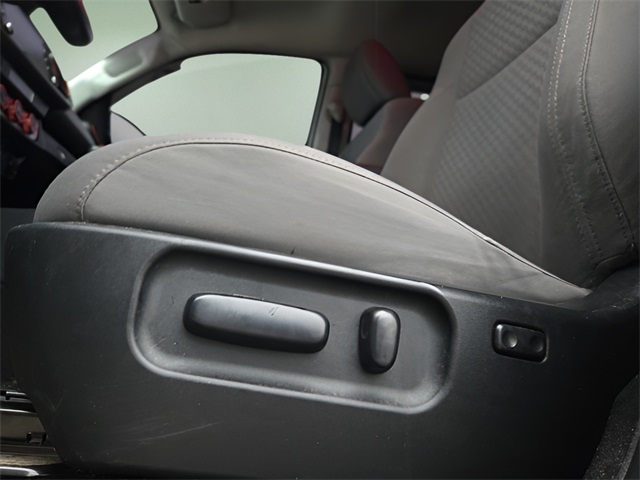 2021 Toyota Tacoma SR5 photo 16