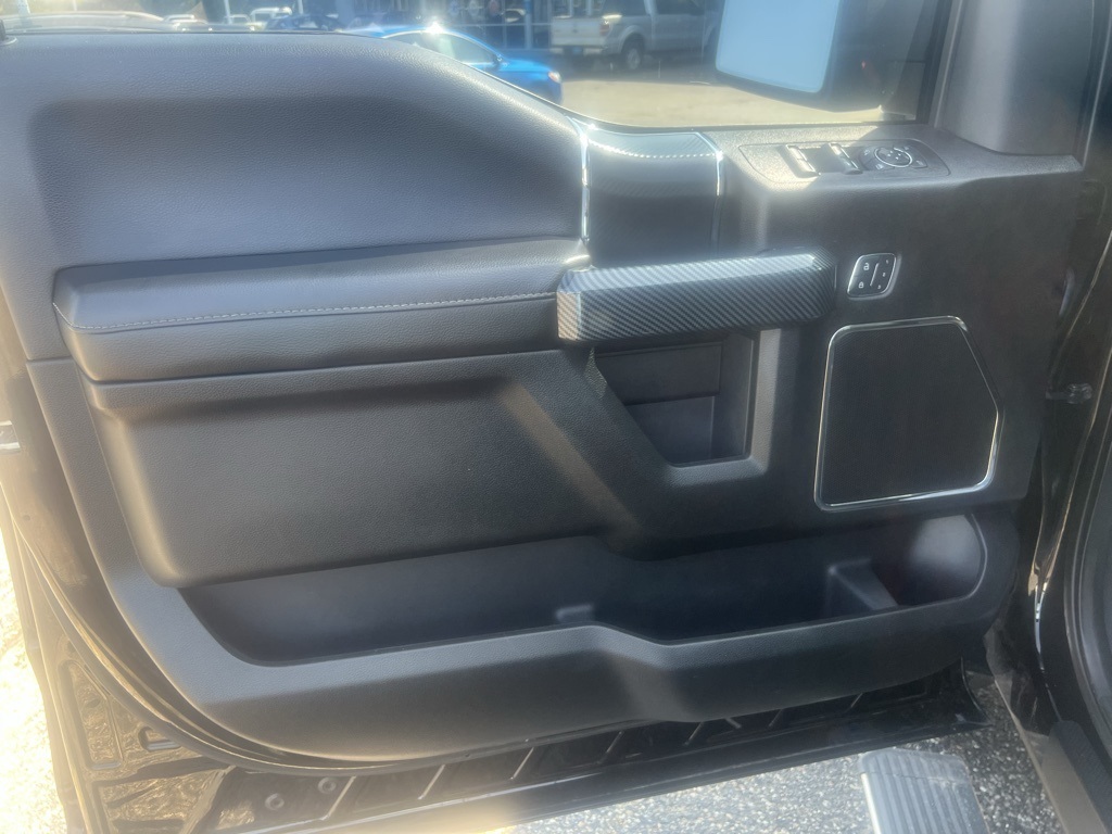 2018 Ford F-150 Lariat photo 20