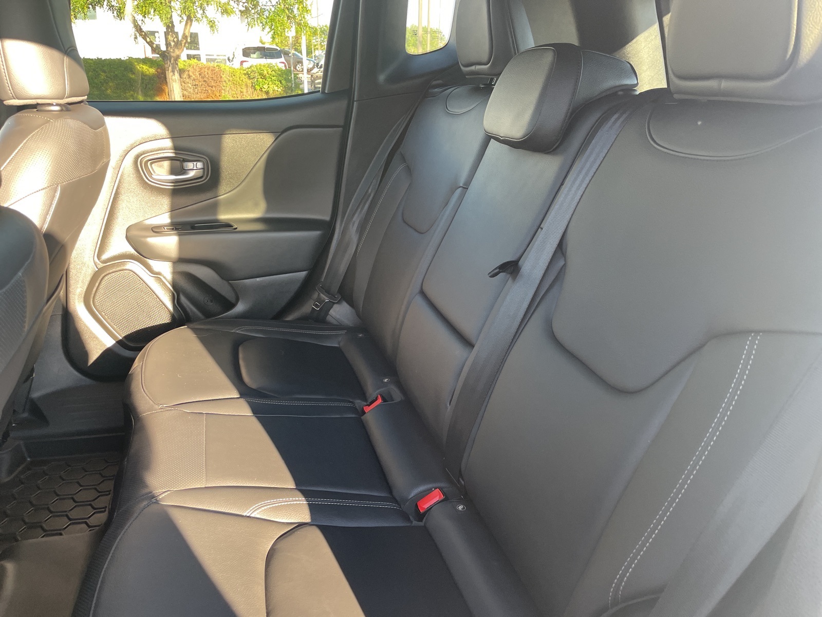 2020 Jeep Renegade Altitude photo 7
