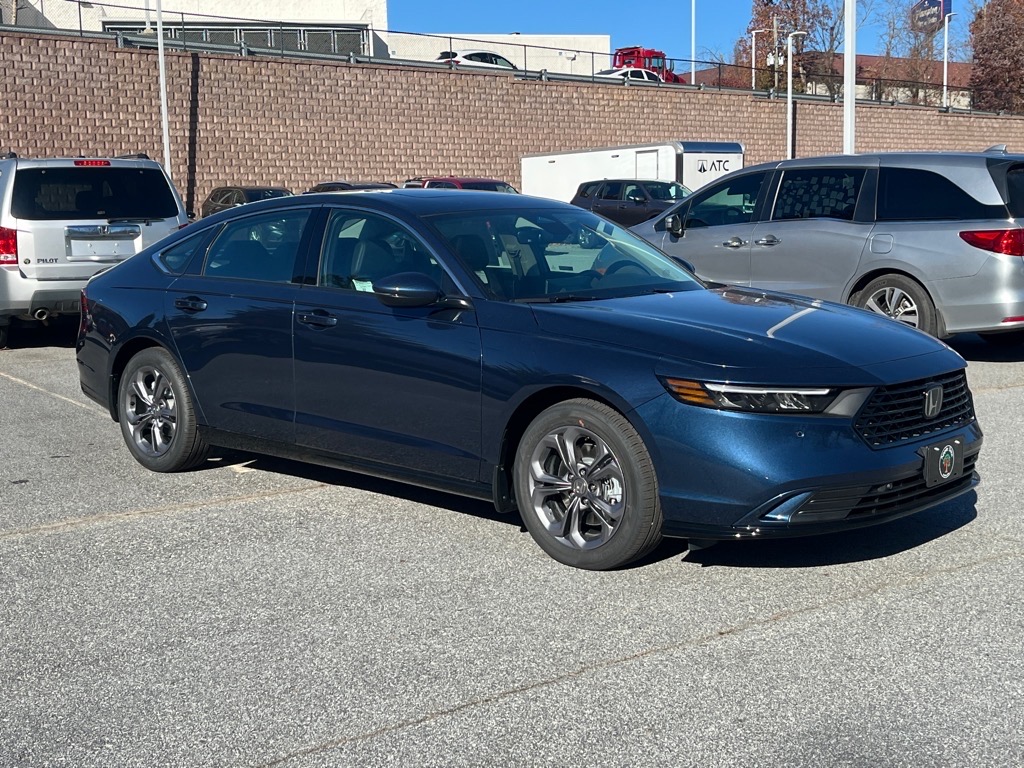 2025 Honda Accord Hybrid EX-L's photo