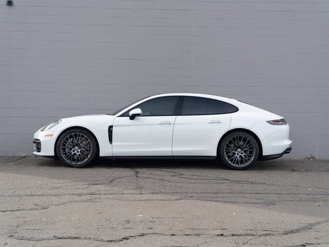 2021 Porsche Panamera Base photo 2