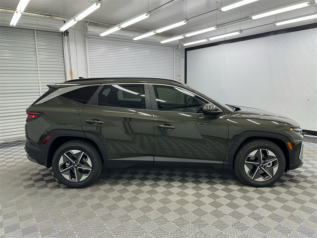 2025 Hyundai Tucson SEL photo 6