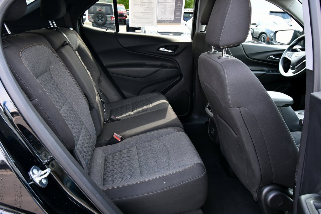 2024 Chevrolet Equinox LT photo 14