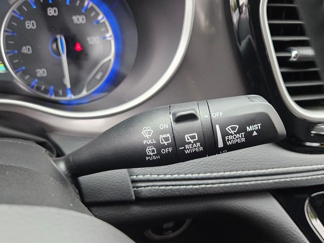 2025 Chrysler Pacifica photo 19