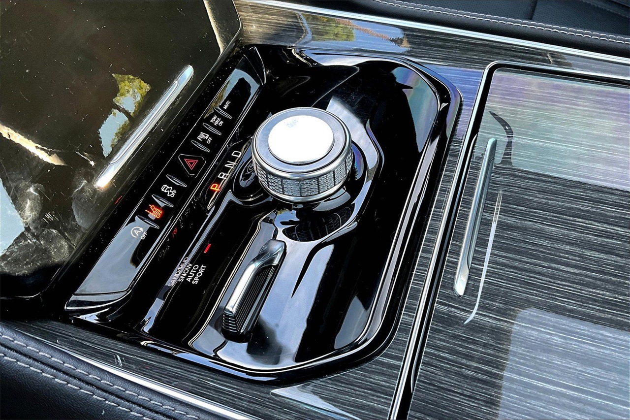 2022 Jeep Wagoneer Series II photo 27
